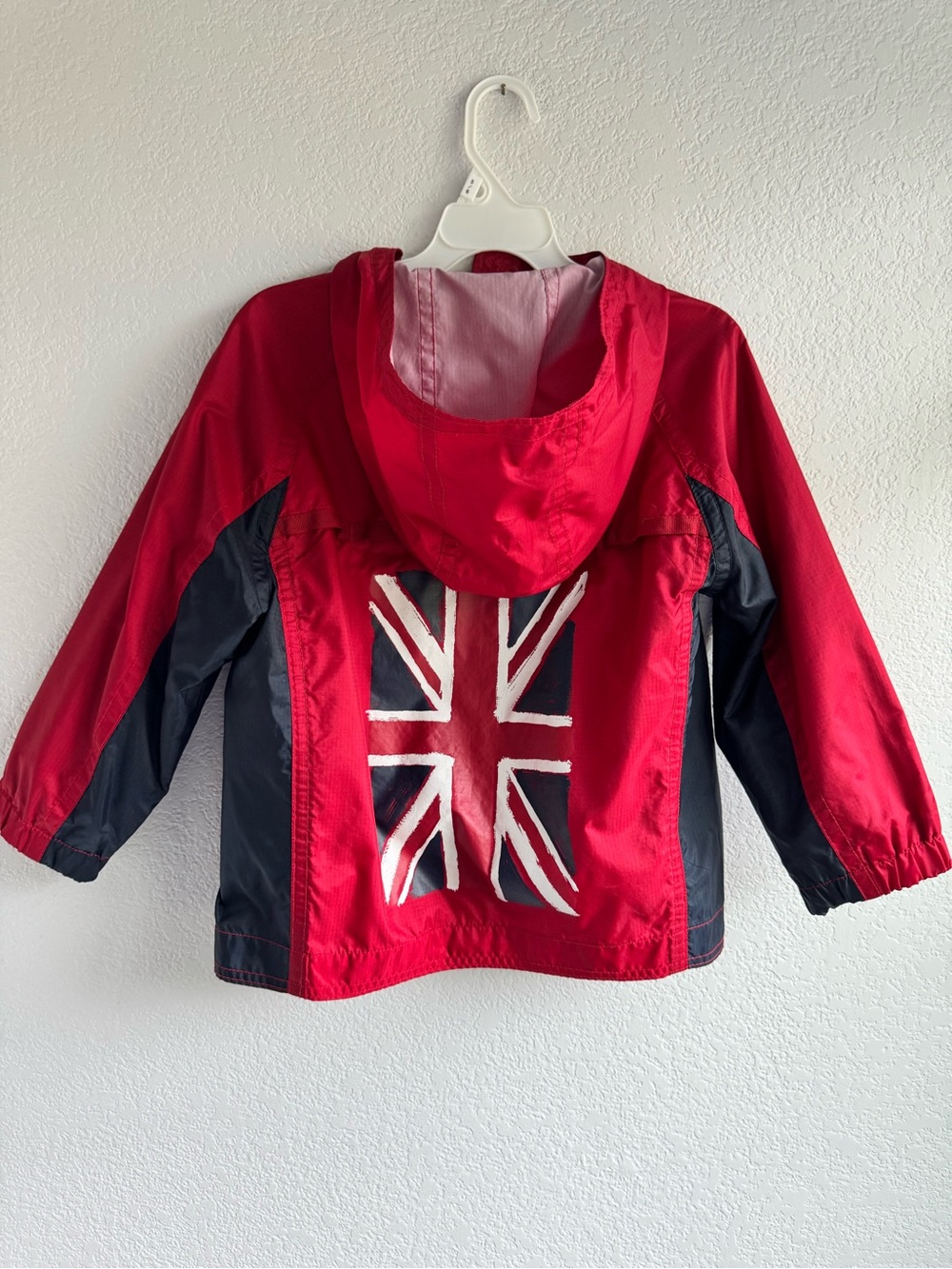 Gap Kids Red Windbreaker Jacket UK Flag Hooded XS (4-5) Lightweight - Picture 14 of 17